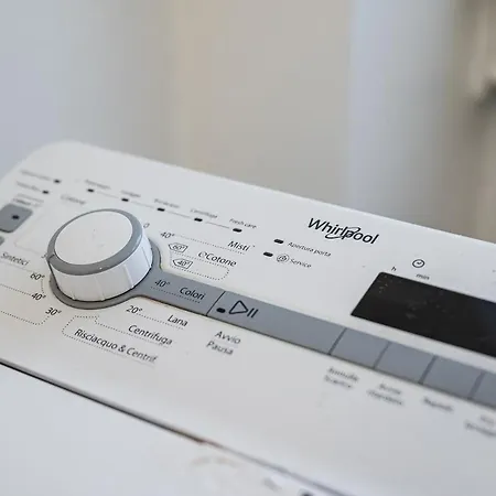 M4 - Design District - Duomo-ac-wifi * Mailand